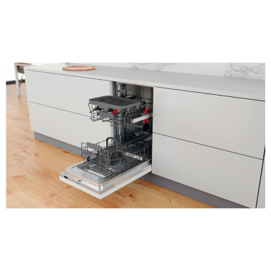 Whirlpool Ugr. Mašina za suđe WSIC 3M27 C